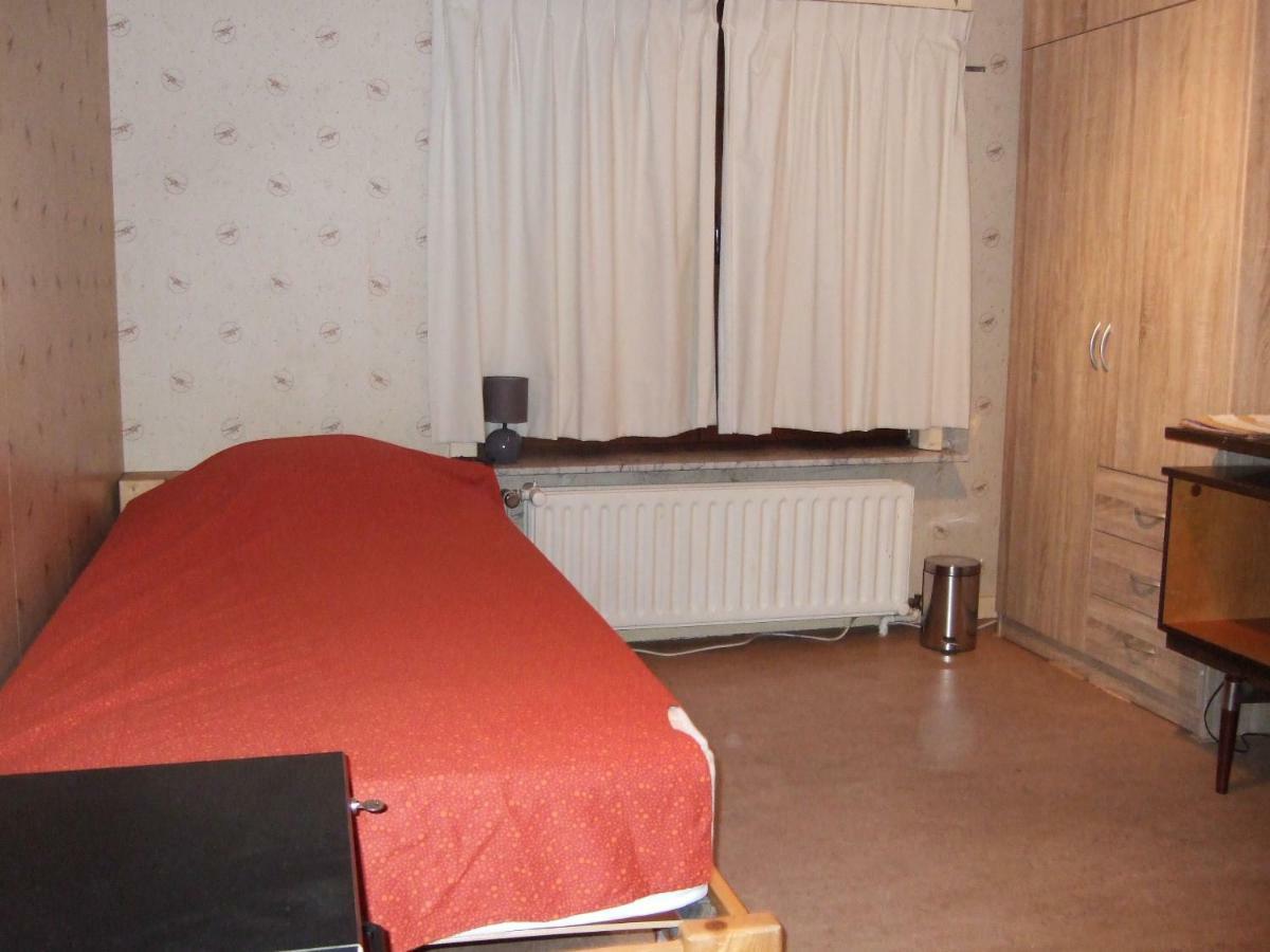 Guestrooms Bij Het Station Van Drongen Gent Exterior foto
